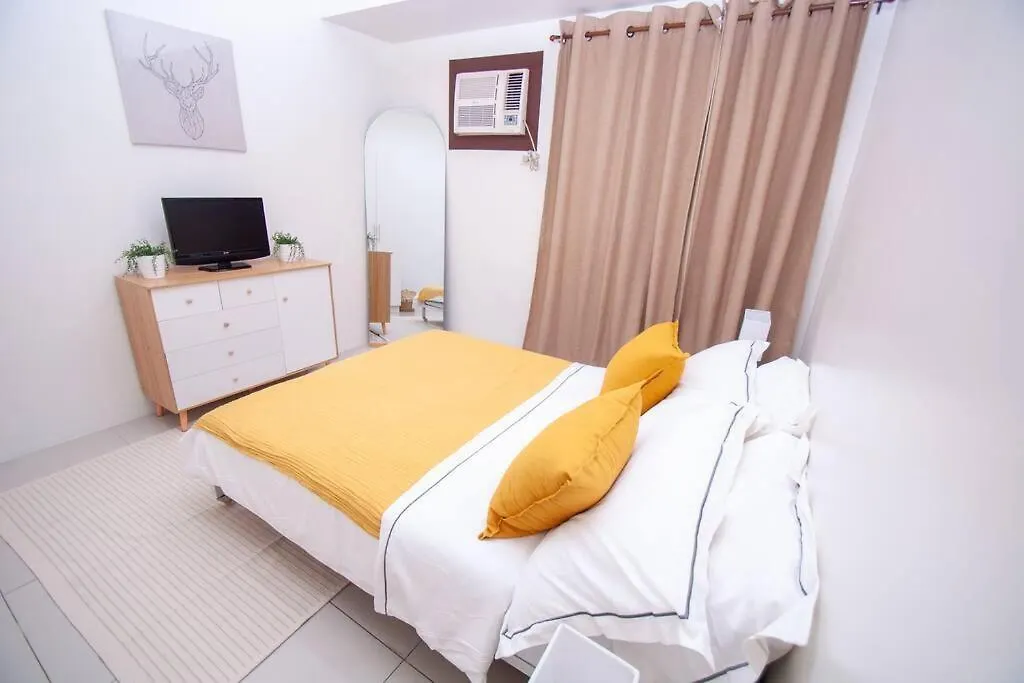 Entire 1-Bedroom Condo In Makati Manila 0*,