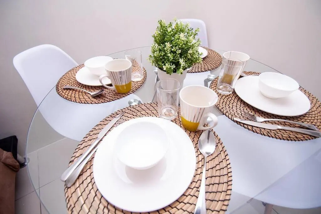 Entire 1-Bedroom Condo In Makati Manila